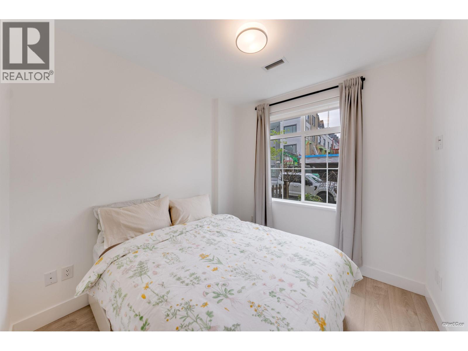 9 8888 Spires Road Property Photo 20