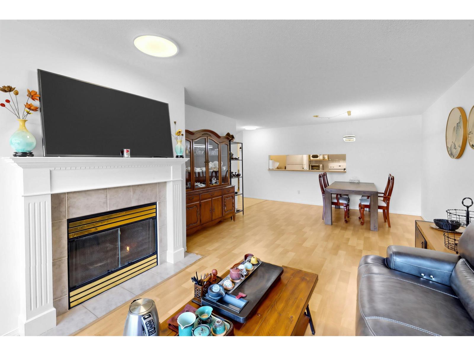 232 13880 70 Avenue Property Photo 9