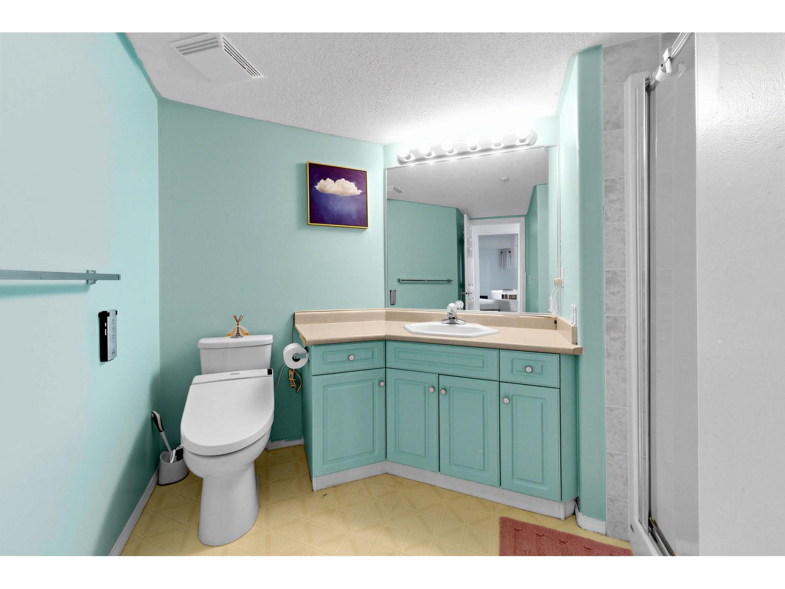 232 13880 70 Avenue Property Photo 23