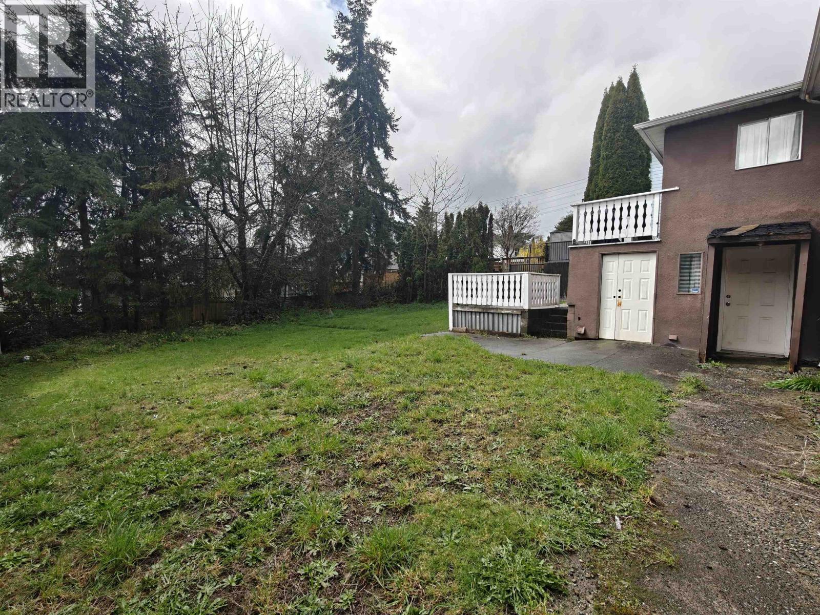 370 Hospital Street Property Photo 6