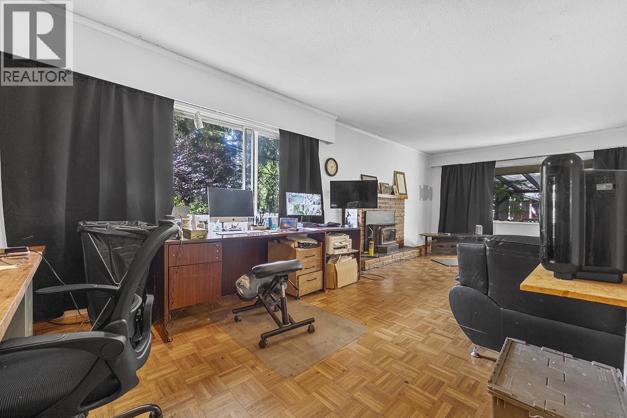 21670 119 Avenue Property Photo 5