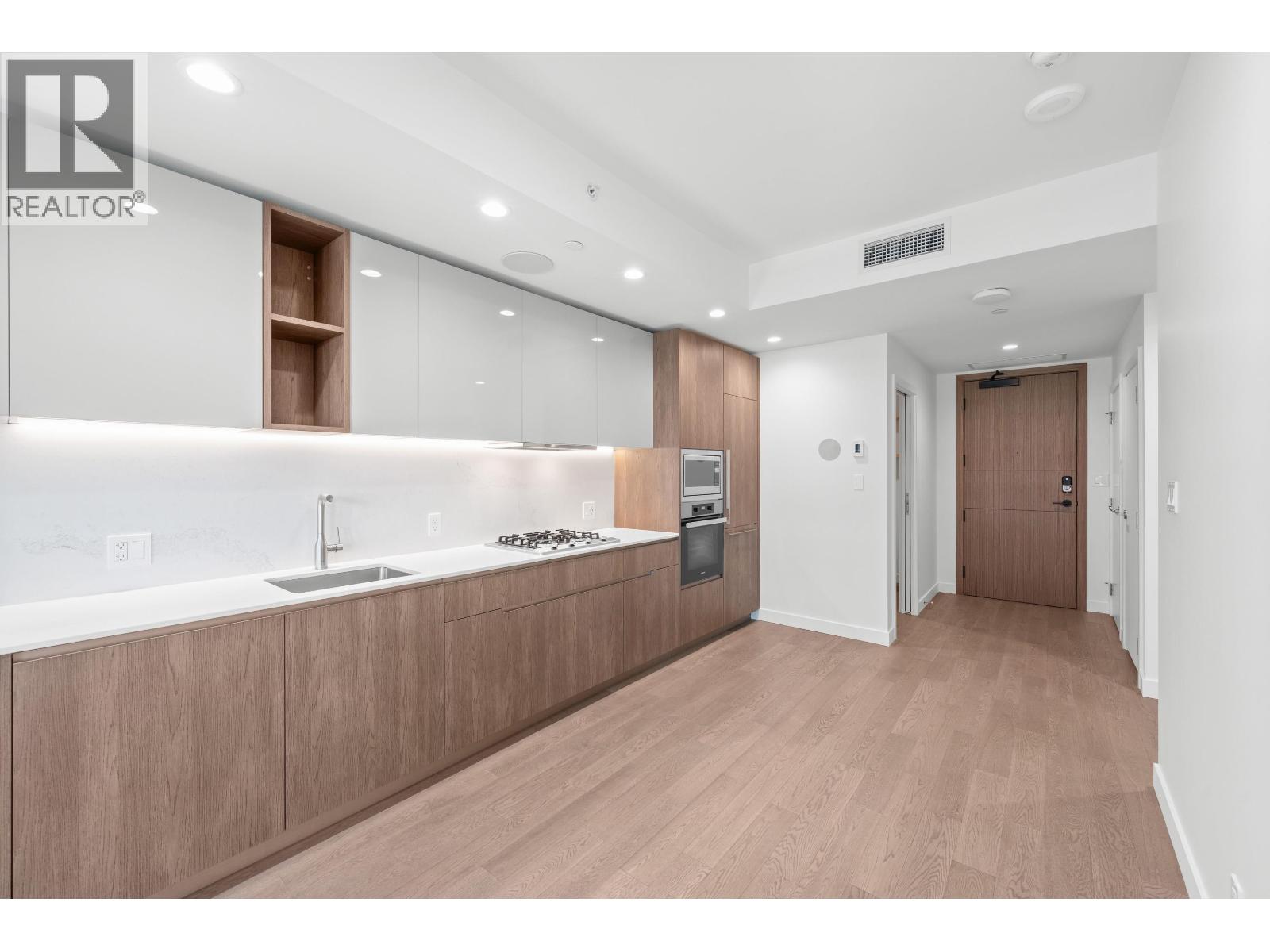 206 6811 Pearson Way Property Photo 9