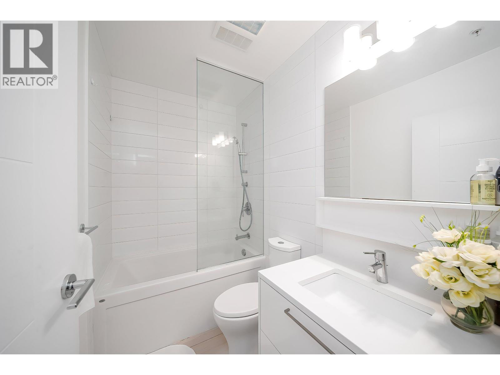 702 4458 Beresford Street Property Photo 18