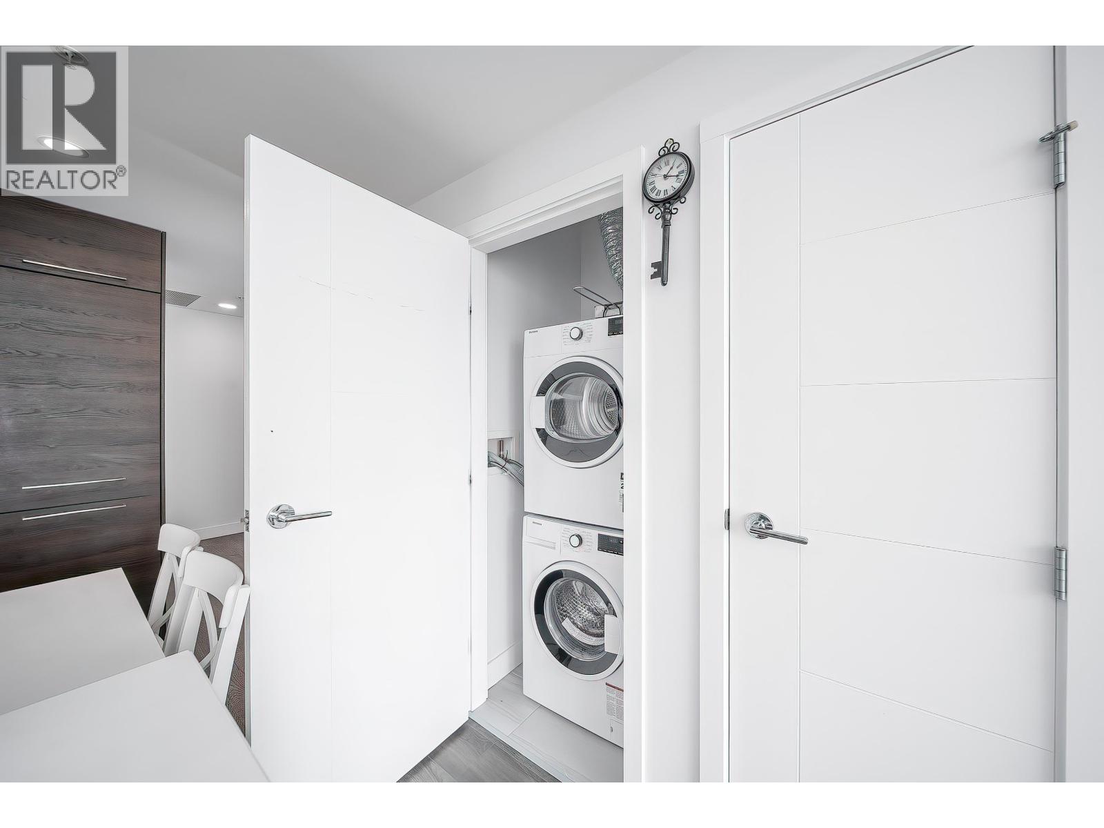 702 4458 Beresford Street Property Photo 19