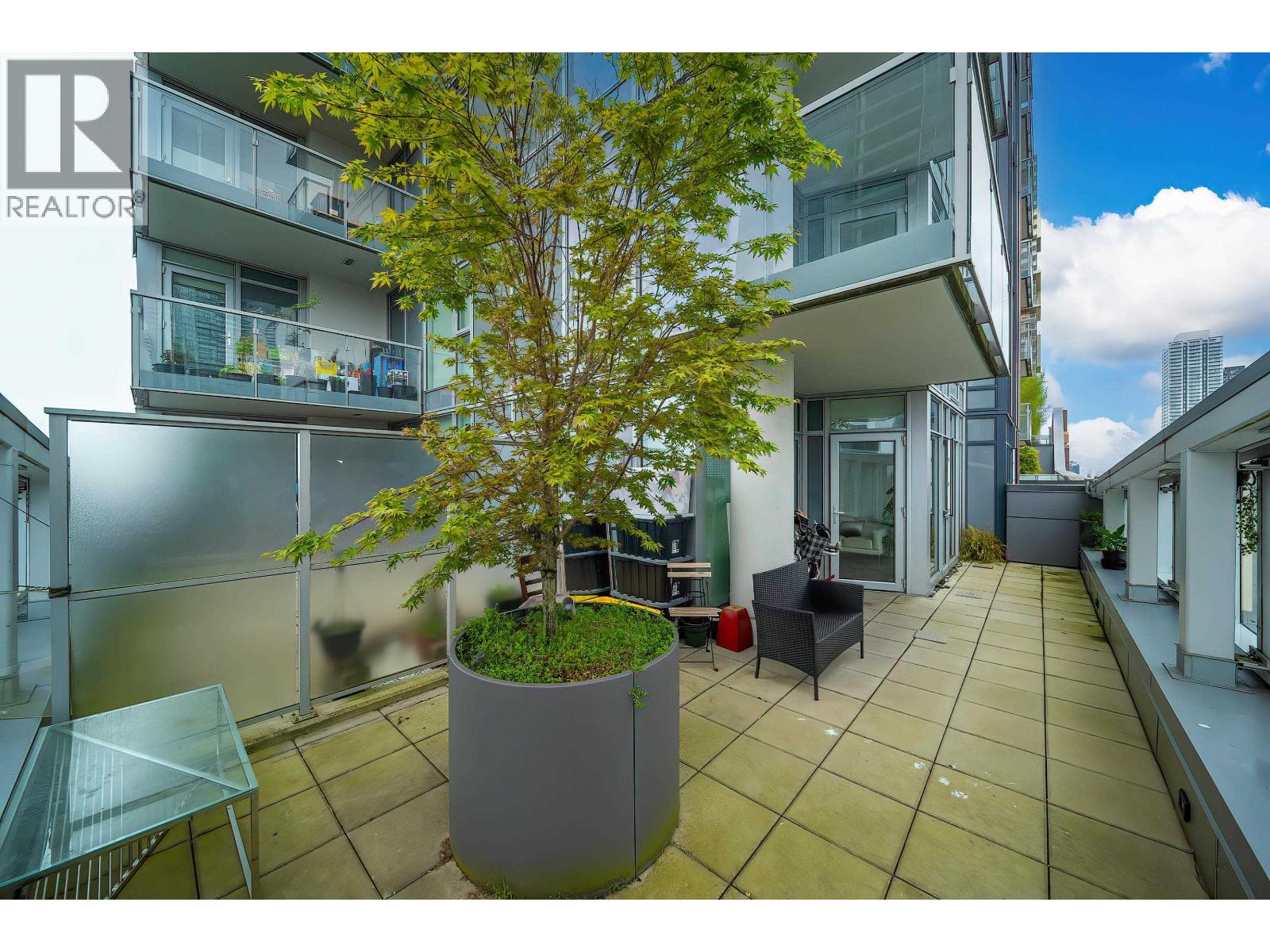702 4458 Beresford Street Property Photo 24