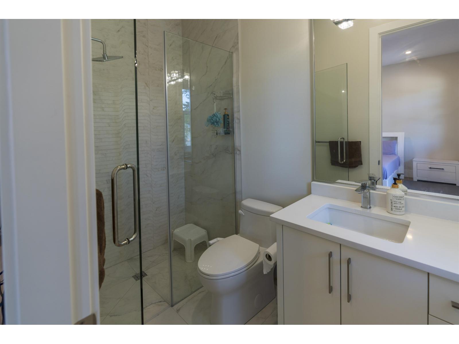 937 160b Street Property Photo 21