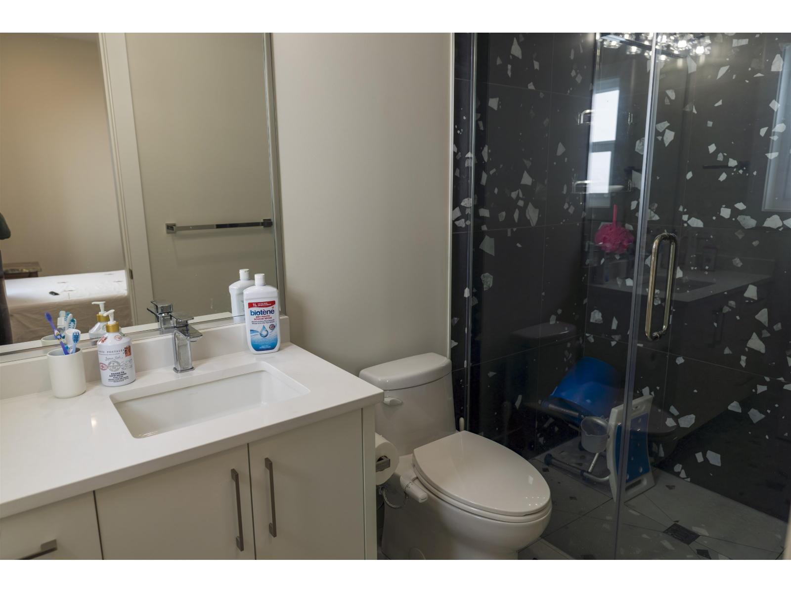 937 160b Street Property Photo 23