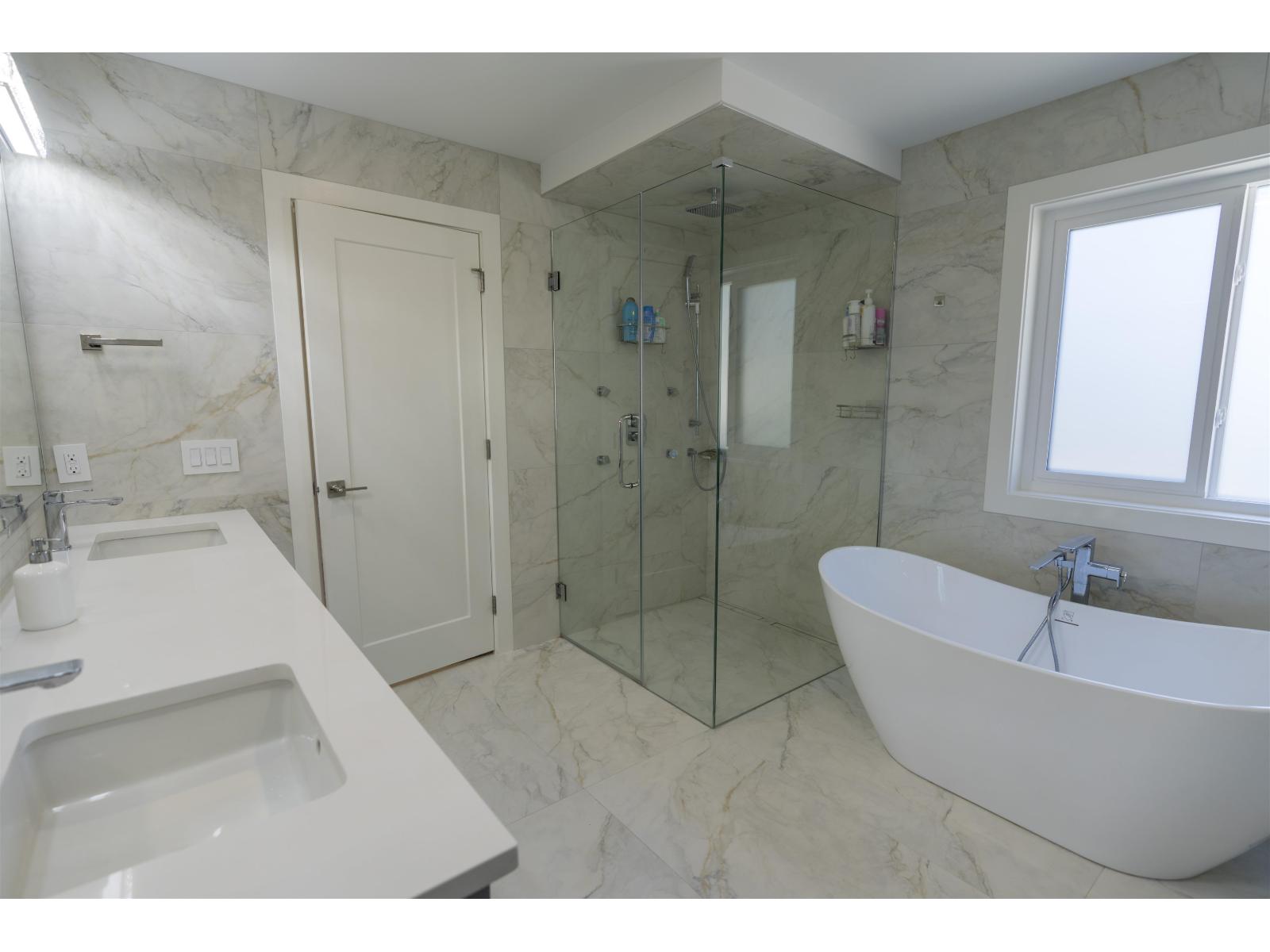 937 160b Street Property Photo 26