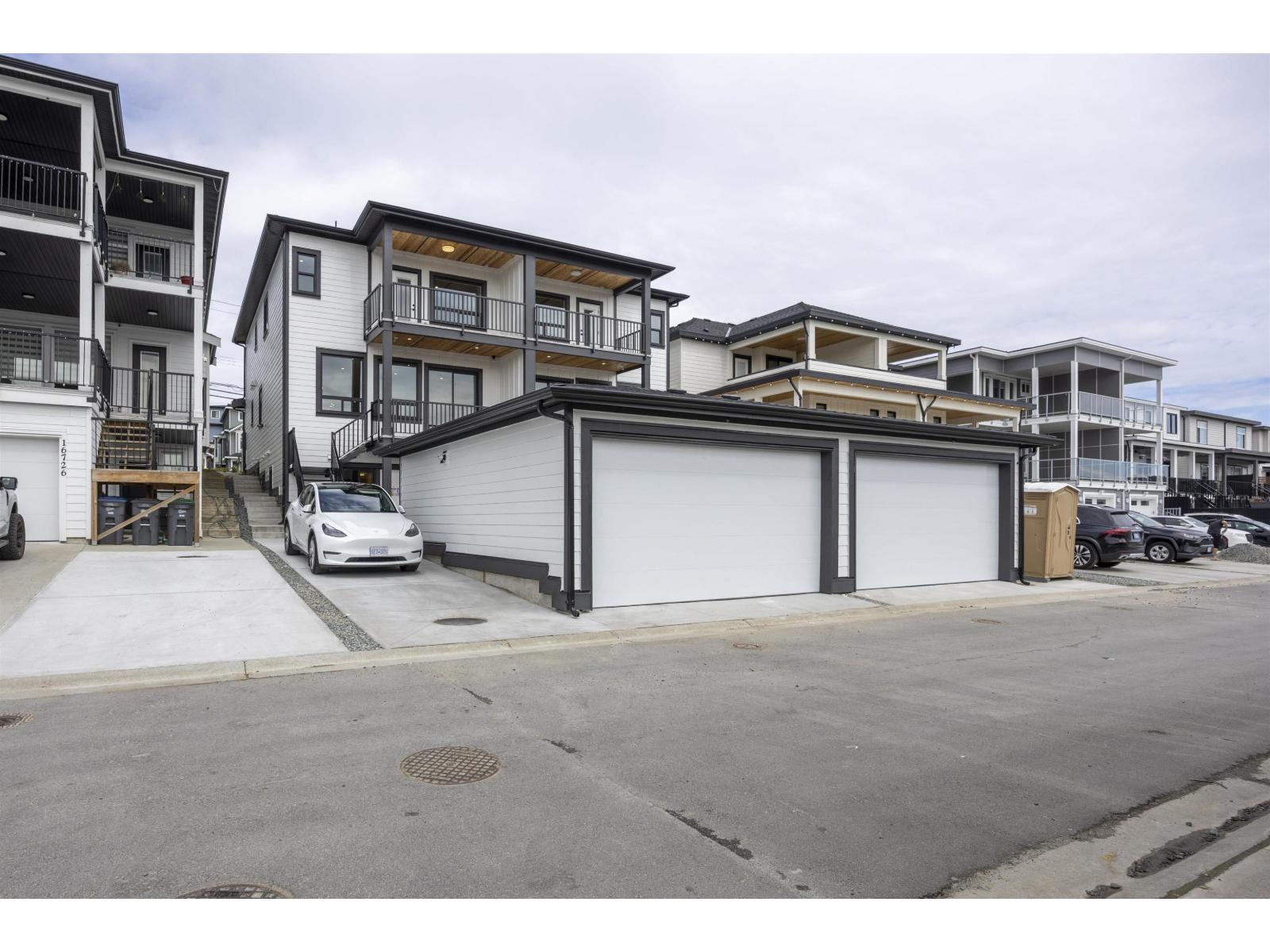 16730 16 Avenue Property Photo 37