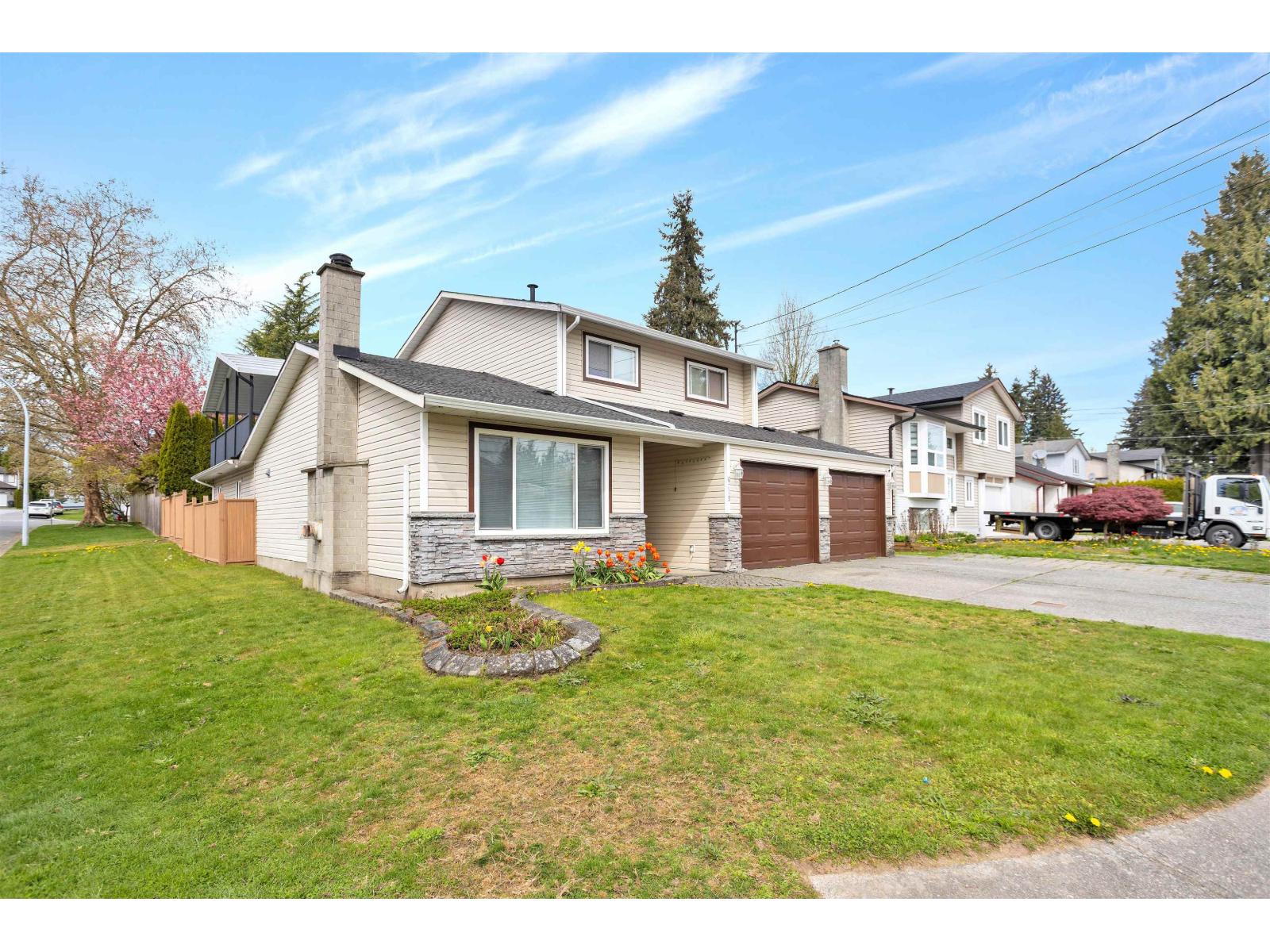 6719 134 Street Property Photo 2