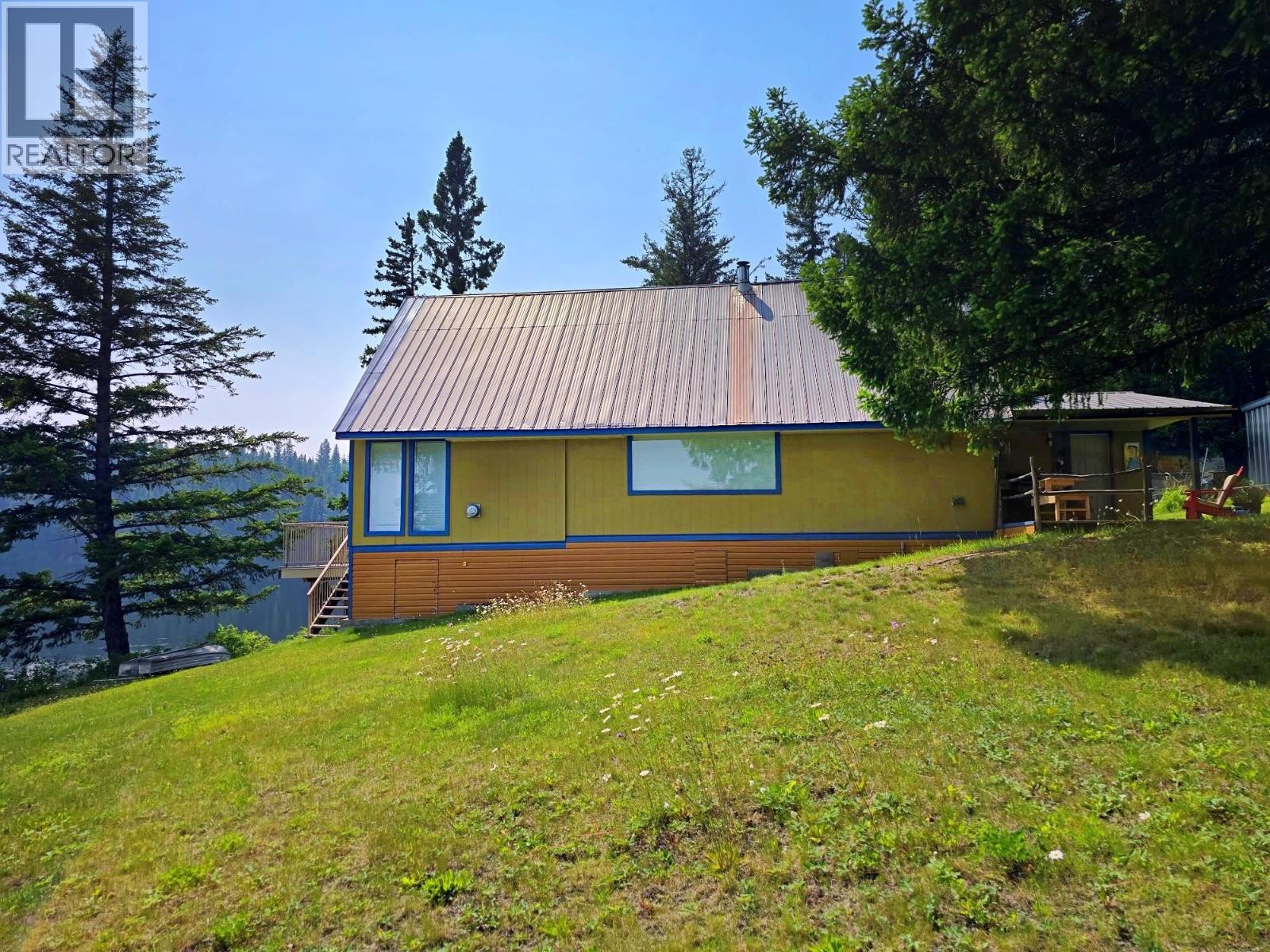 2405 Starlike Lake Road Property Photo 33