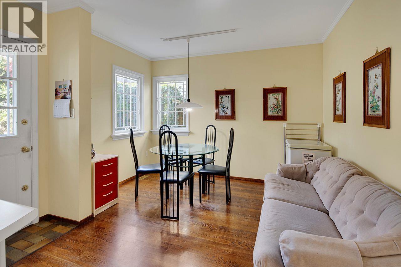 1183 Duchess Avenue Property Photo 12