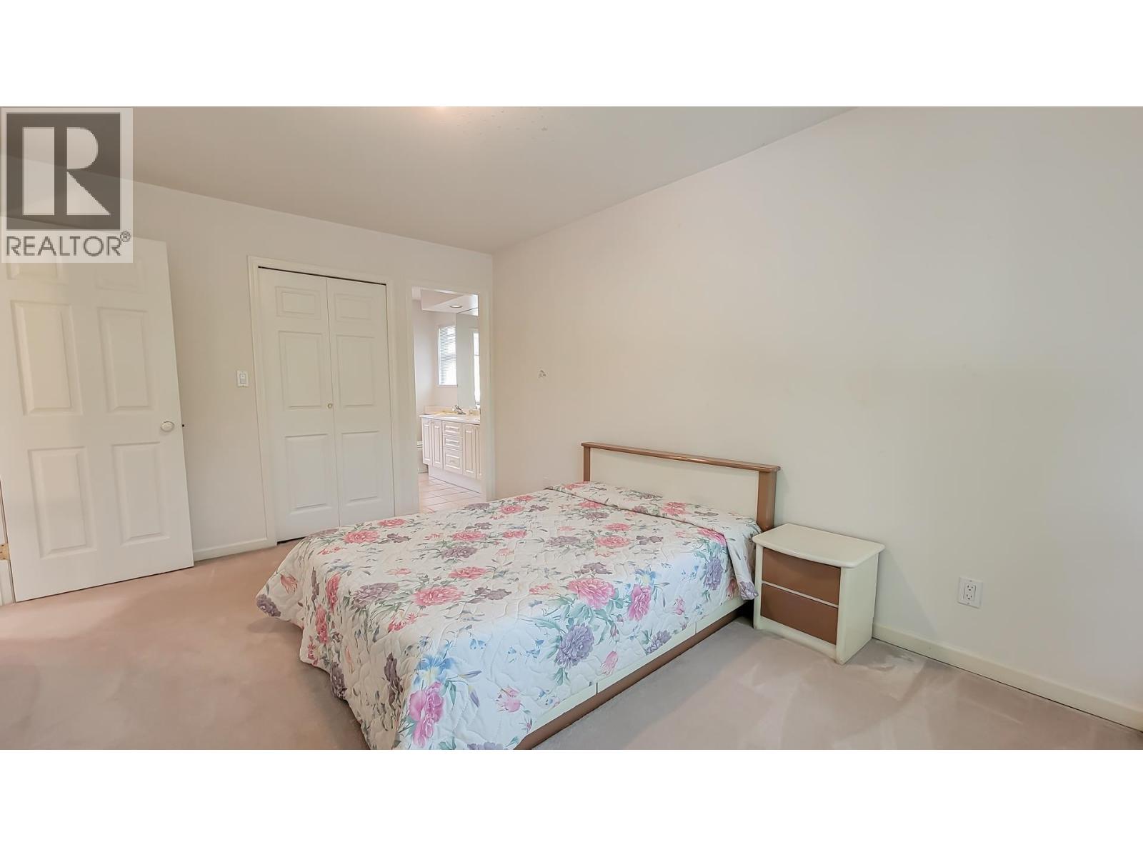 10 8060 St. Albans Road Property Photo 20