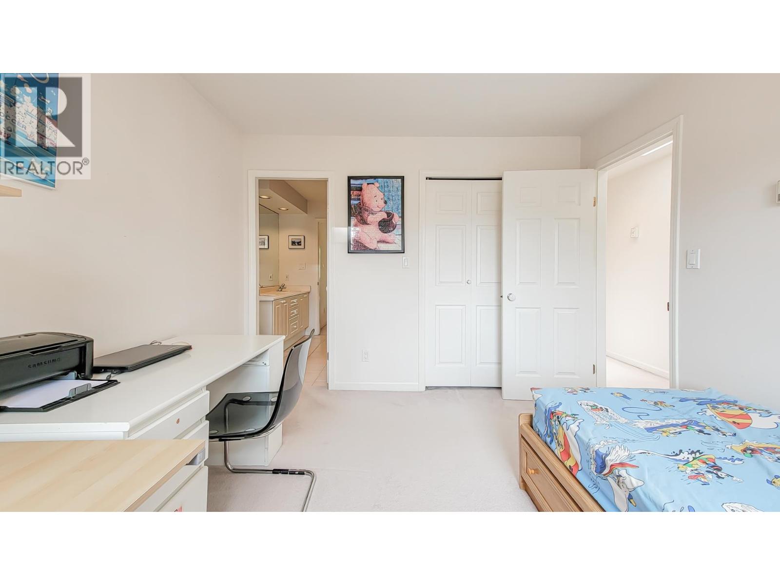 10 8060 St. Albans Road Property Photo 25