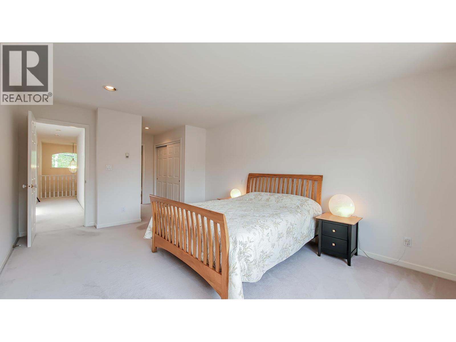 10 8060 St. Albans Road Property Photo 29