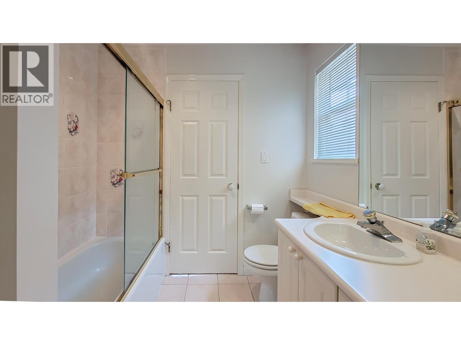 10 8060 St. Albans Road Property Photo 32