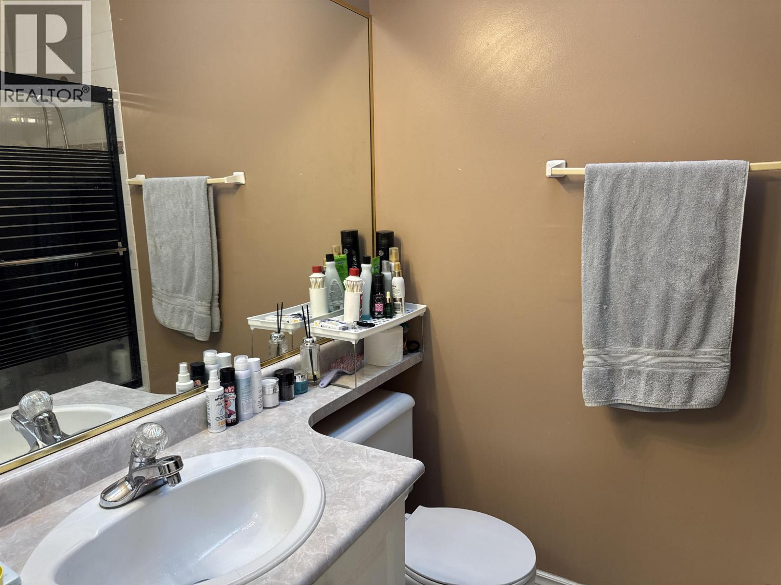 5142 Manor Street Property Photo 12