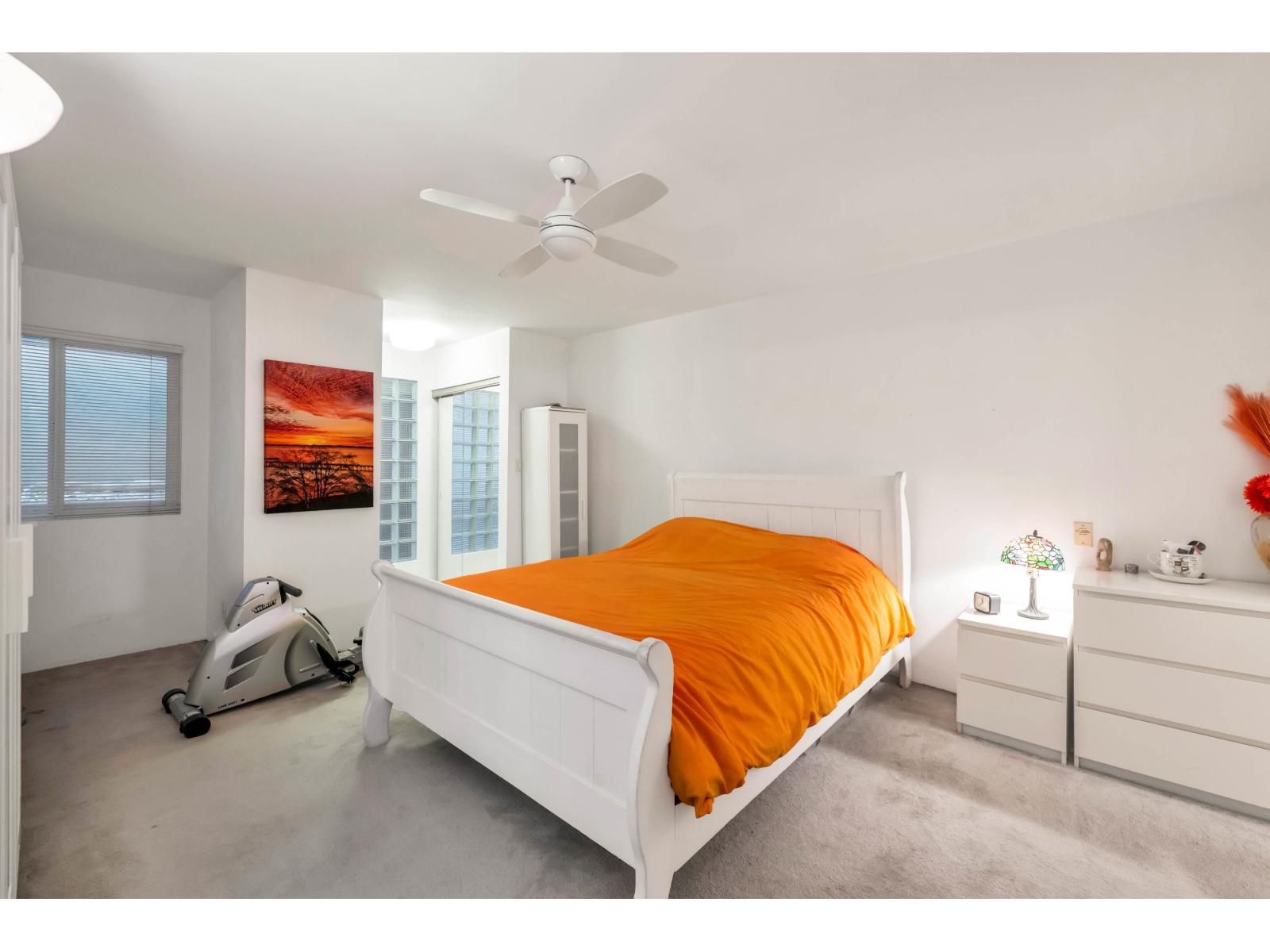 105 15165 Marine Drive Property Photo 22