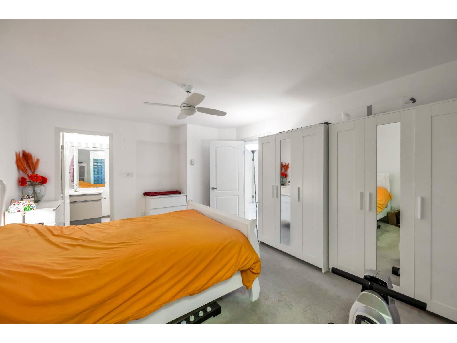 105 15165 Marine Drive Property Photo 23