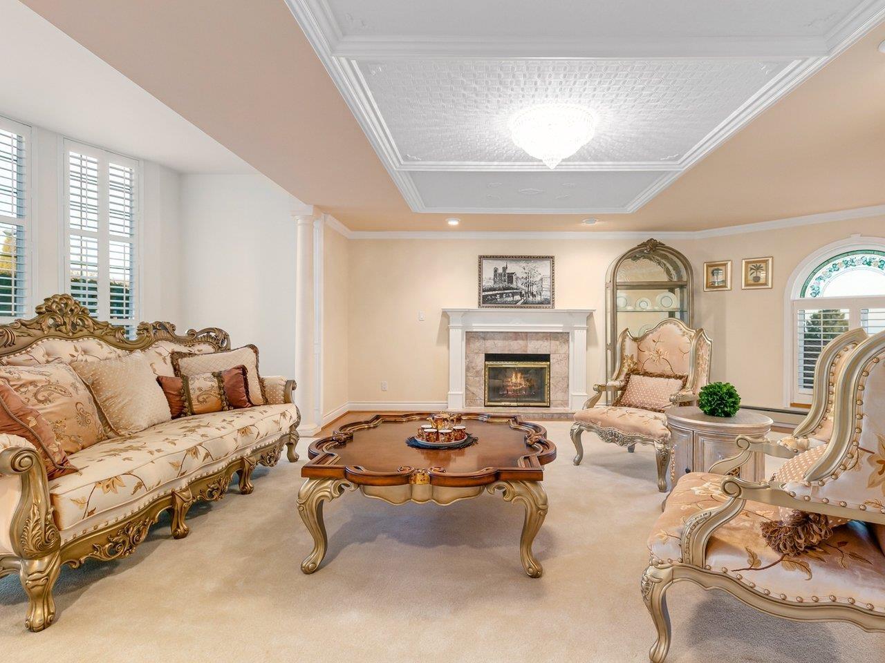 13158 13 Avenue Property Photo 5