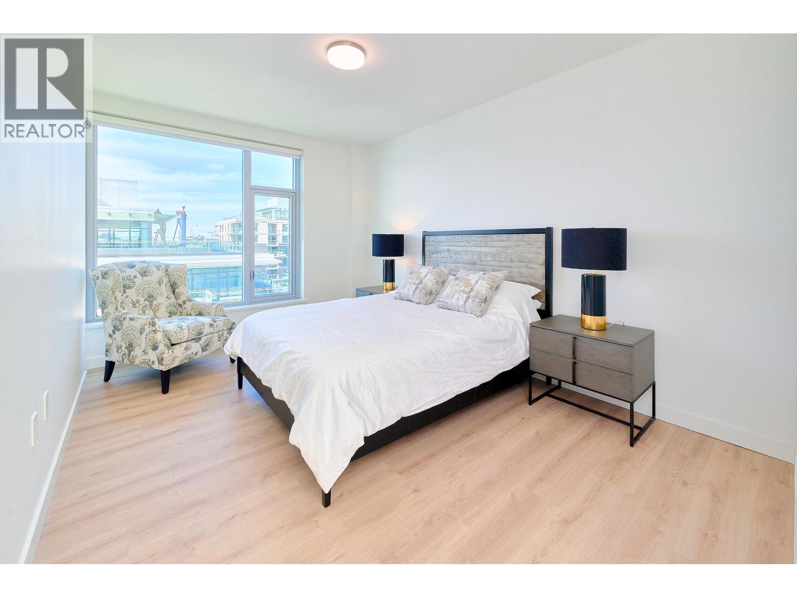 807 755 Harbourside Drive Property Photo 23
