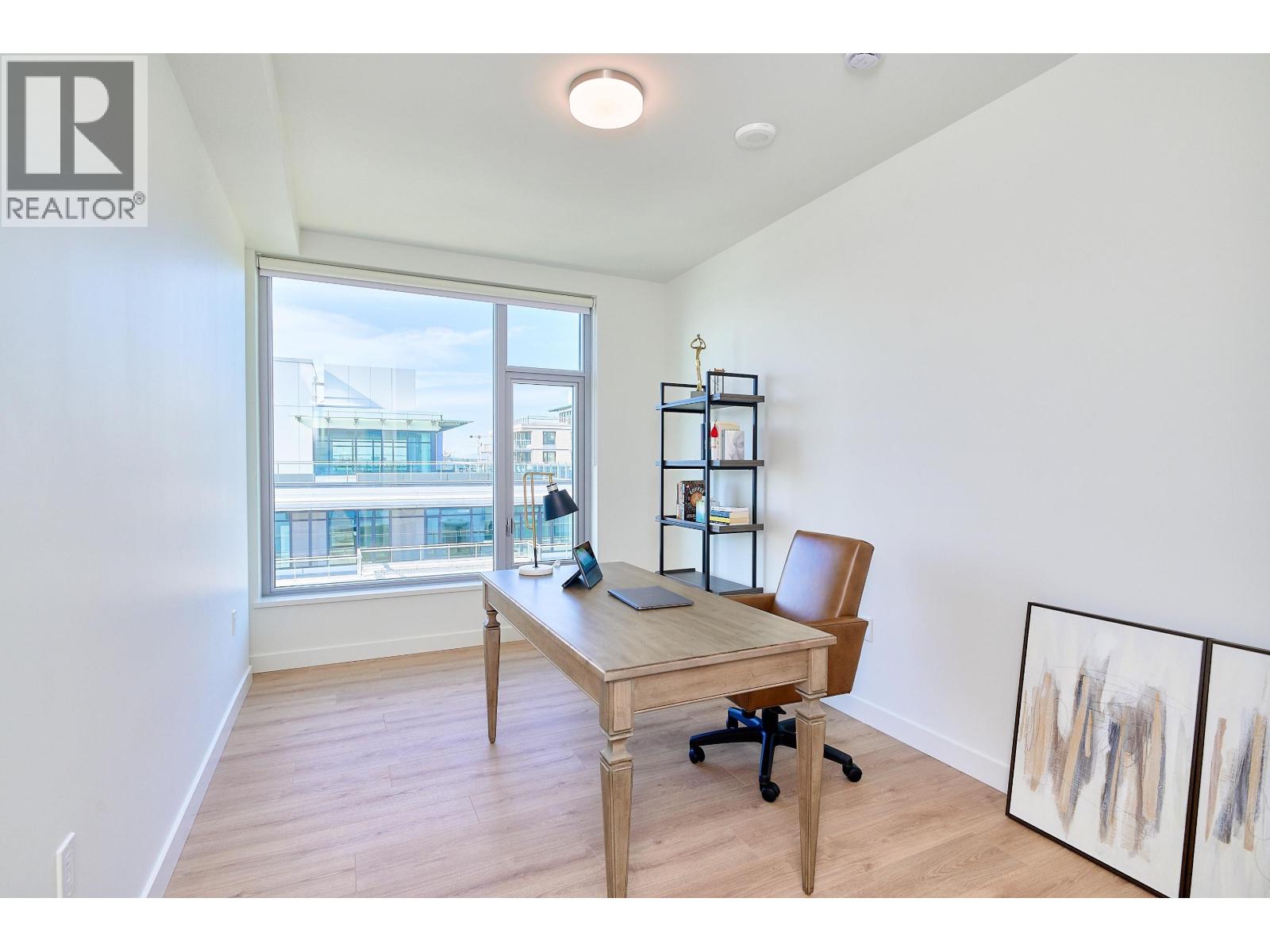 807 755 Harbourside Drive Property Photo 25