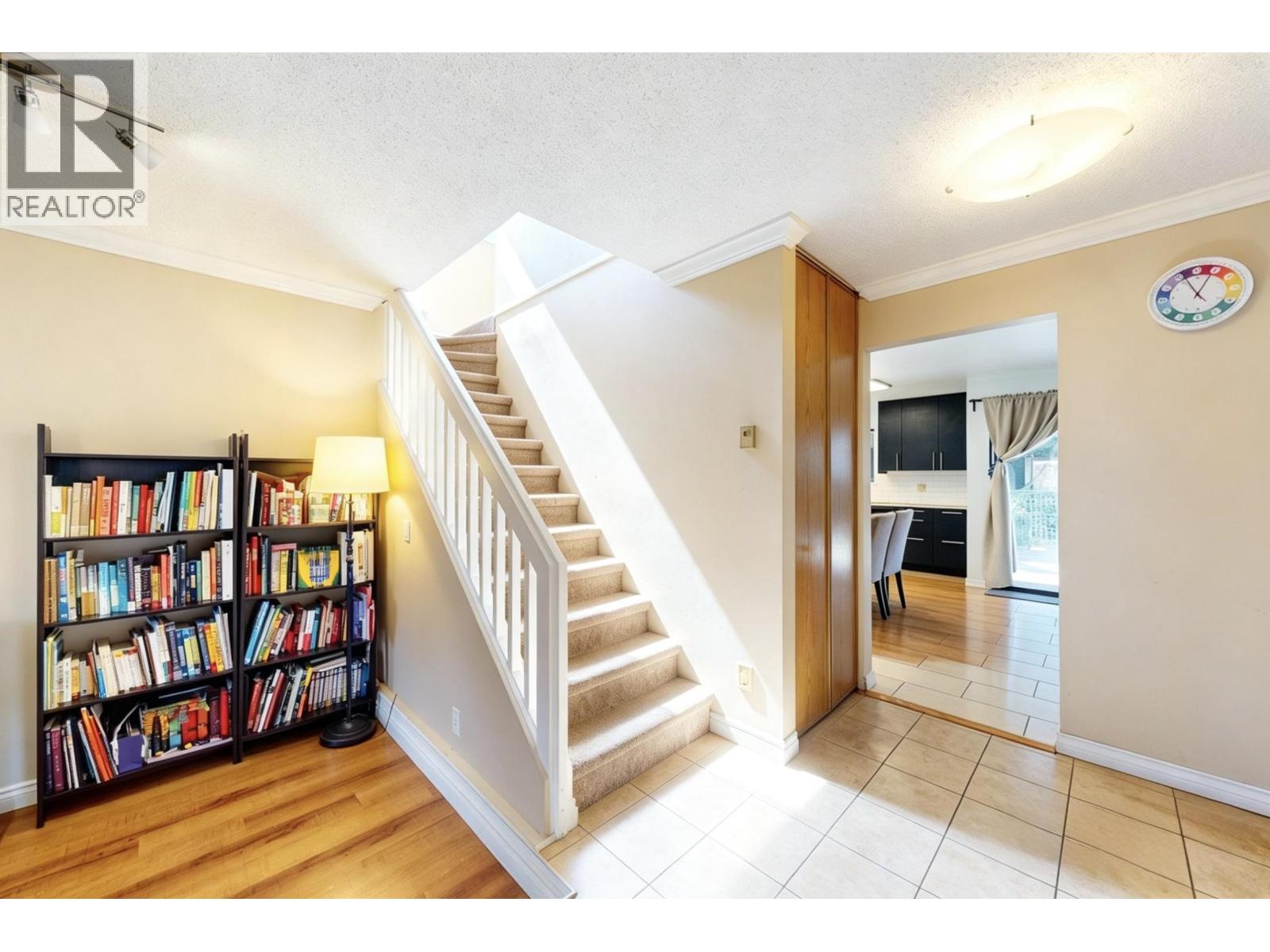 4 6245 Sheridan Road Property Photo 4