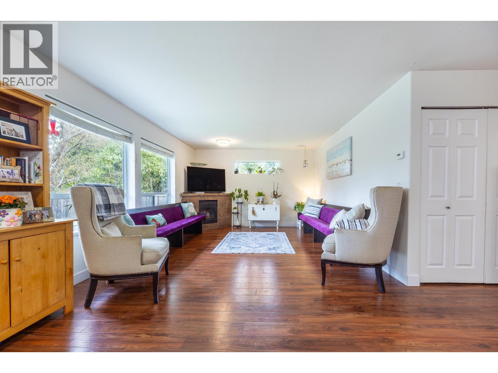 1 5706 Ebbtide Street Property Photo 11