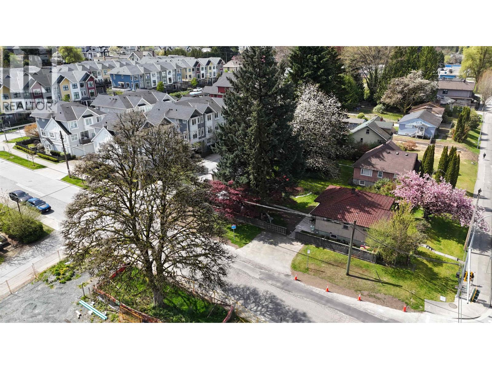 2825 St John Street Property Photo 5