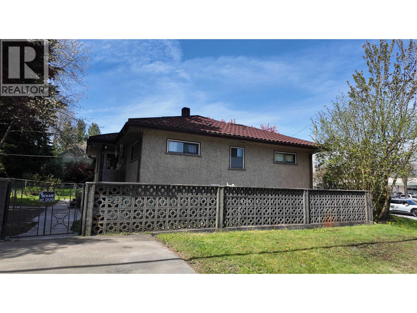2825 St John Street Property Photo 17