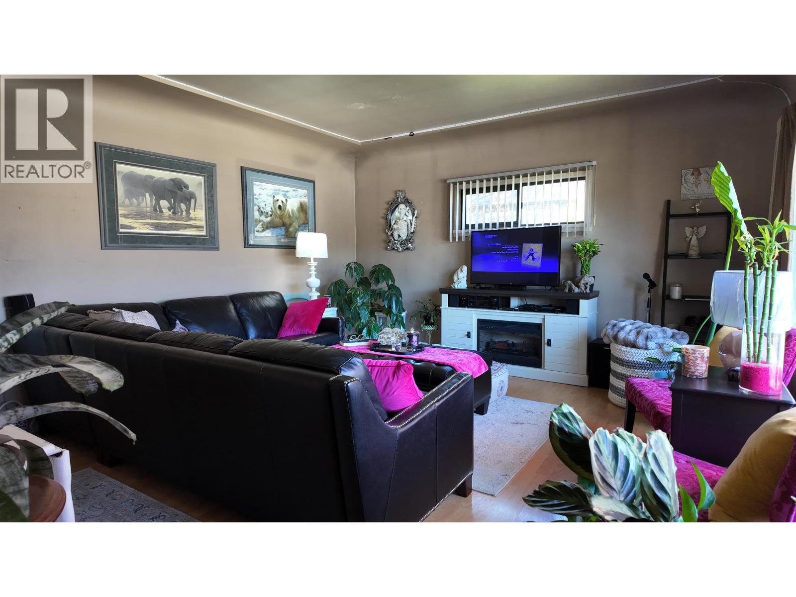 2825 St John Street Property Photo 18