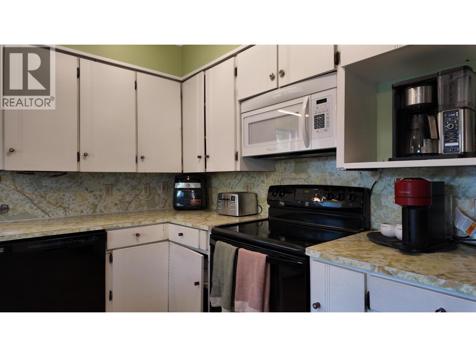 2825 St John Street Property Photo 25