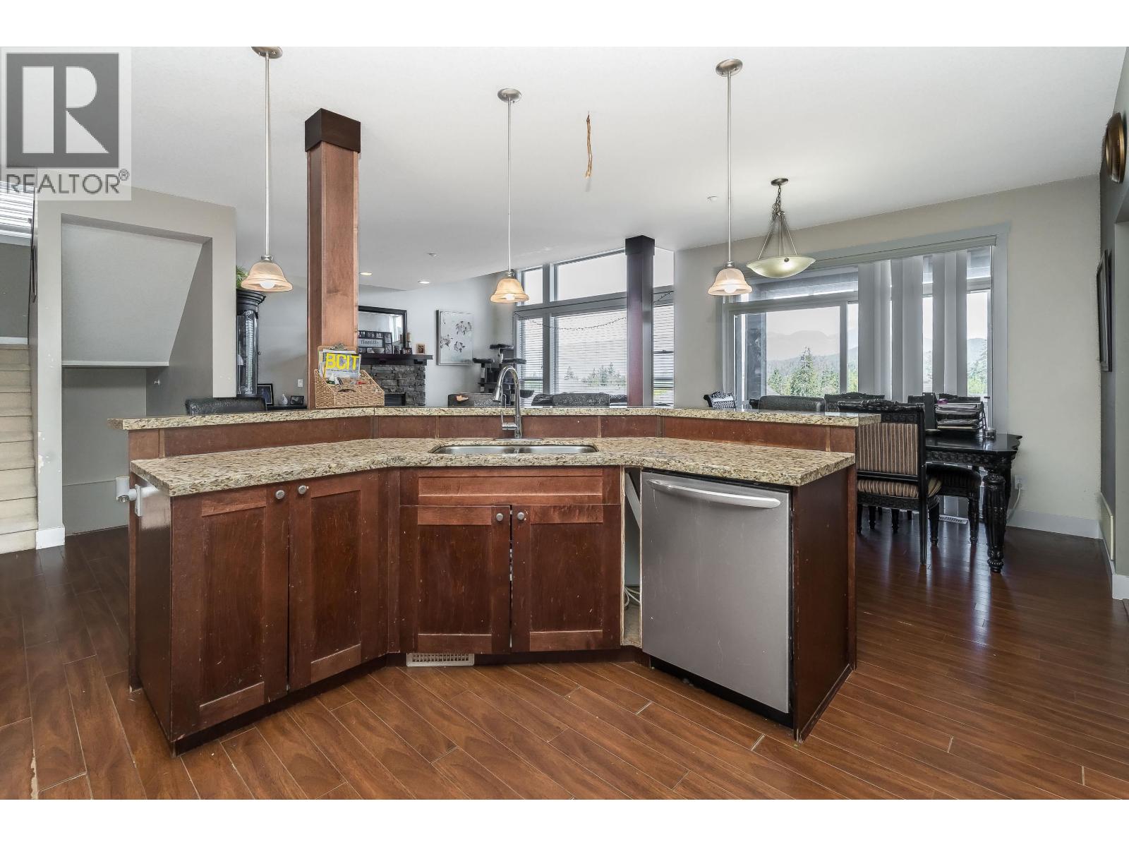 22843 136a Avenue Property Photo 7
