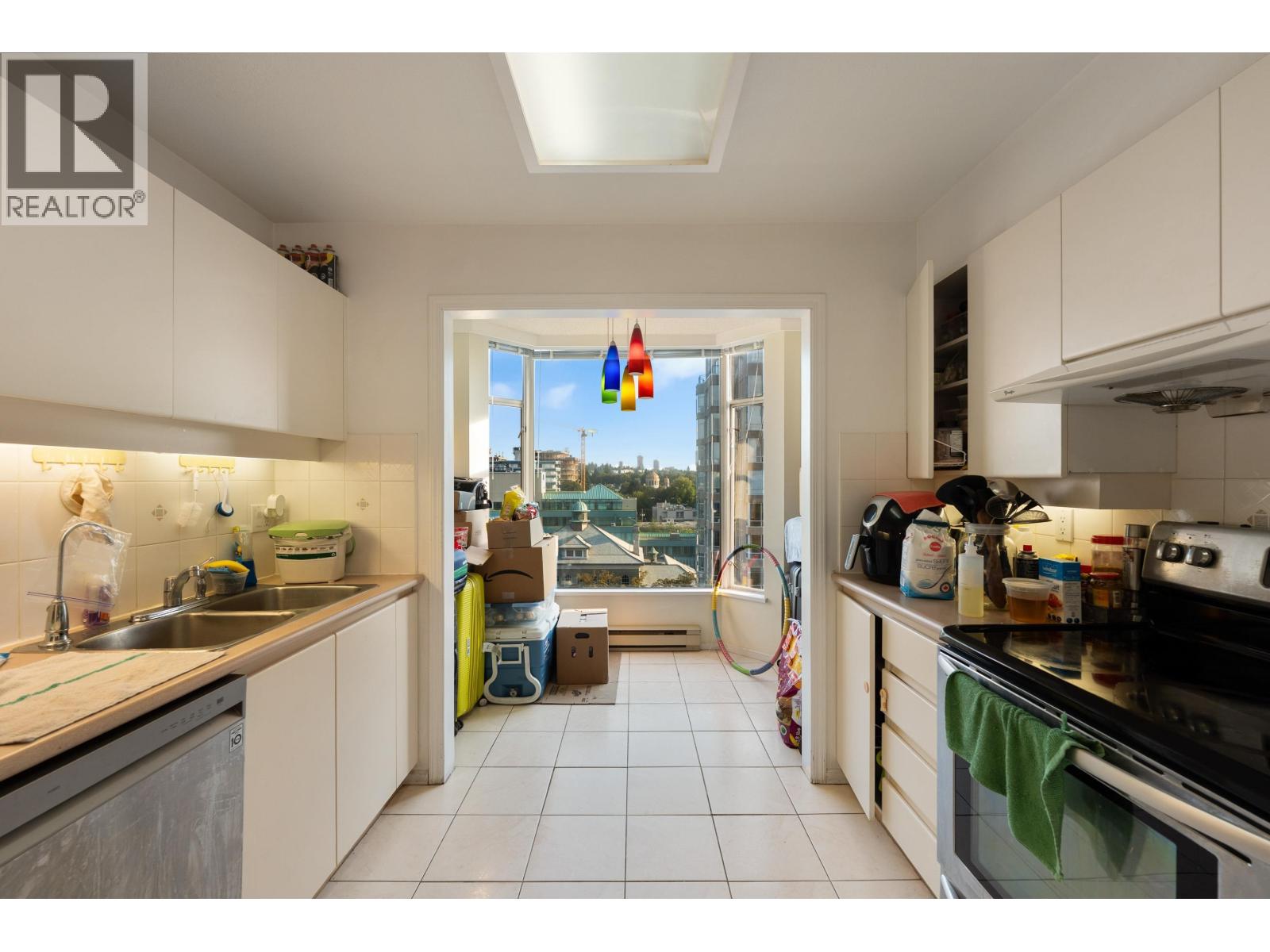 1301 2628 Ash Street Property Photo 7