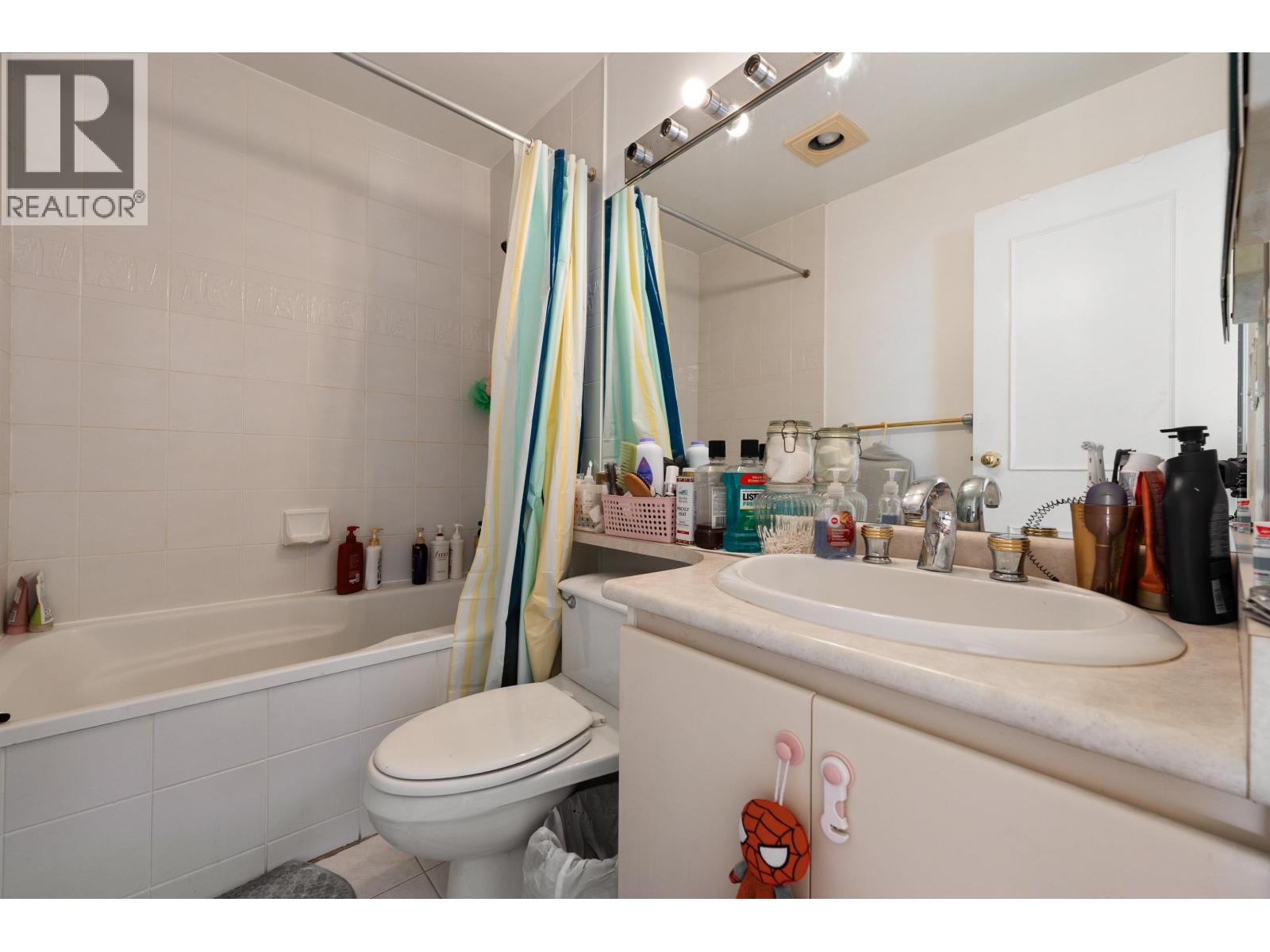 1301 2628 Ash Street Property Photo 17