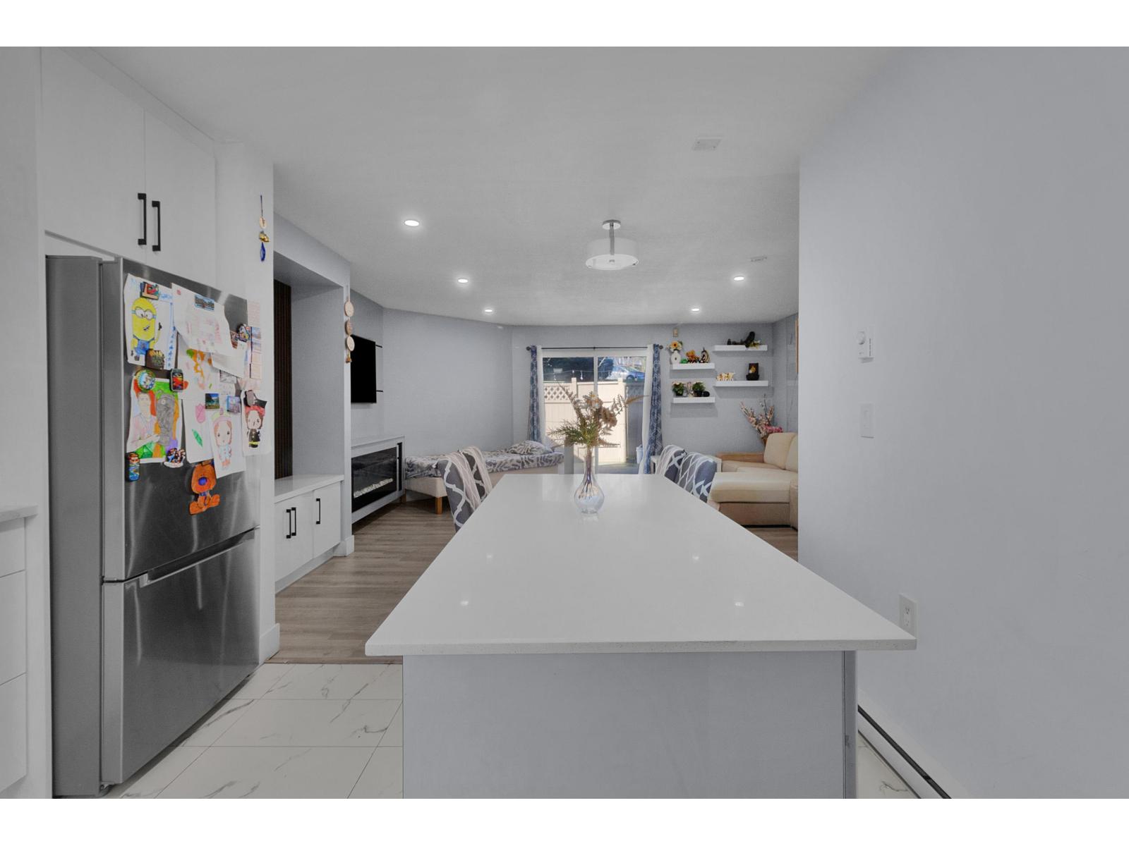 77 6657 138 Street Property Photo 11