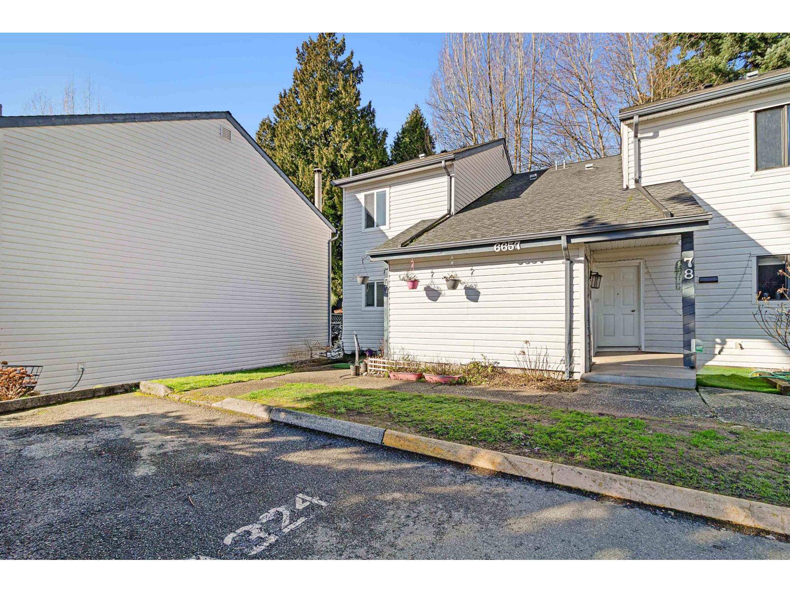 77 6657 138 Street Property Photo 26