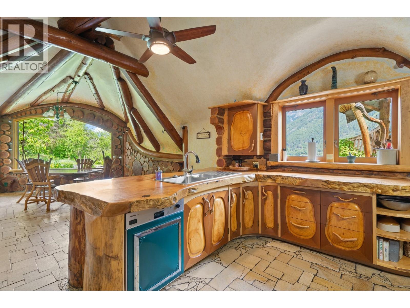 20100 Highline Road Property Photo 19