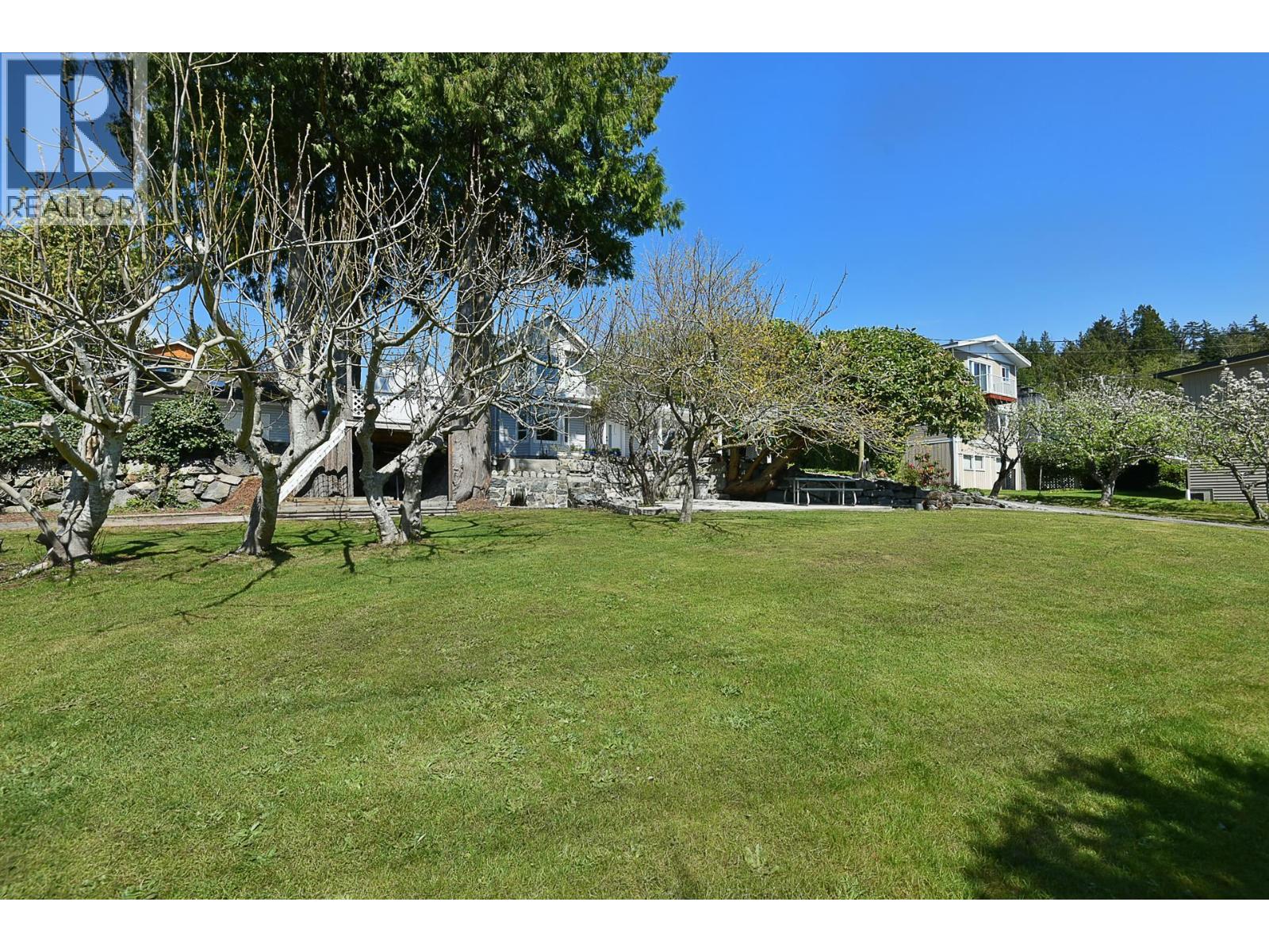 6502 Sunshine Coast Highway Property Photo 34