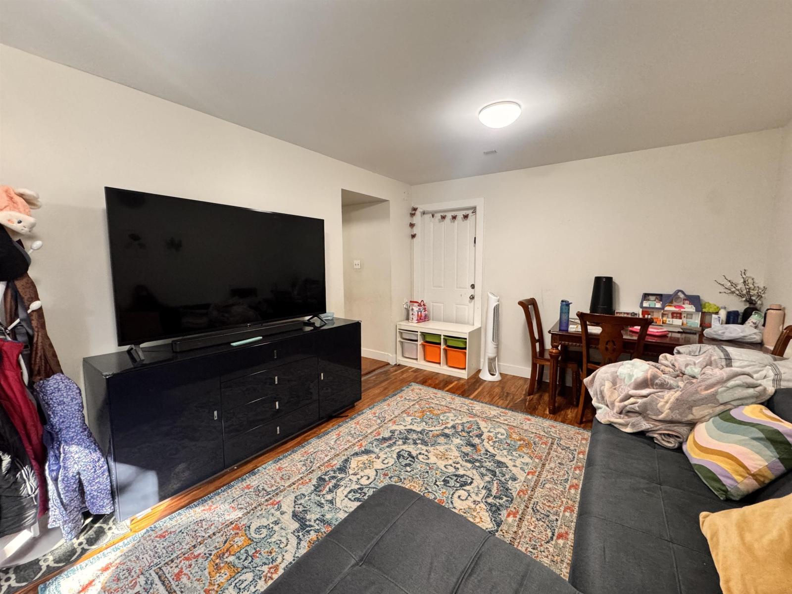 7133 114a Street Property Photo 7