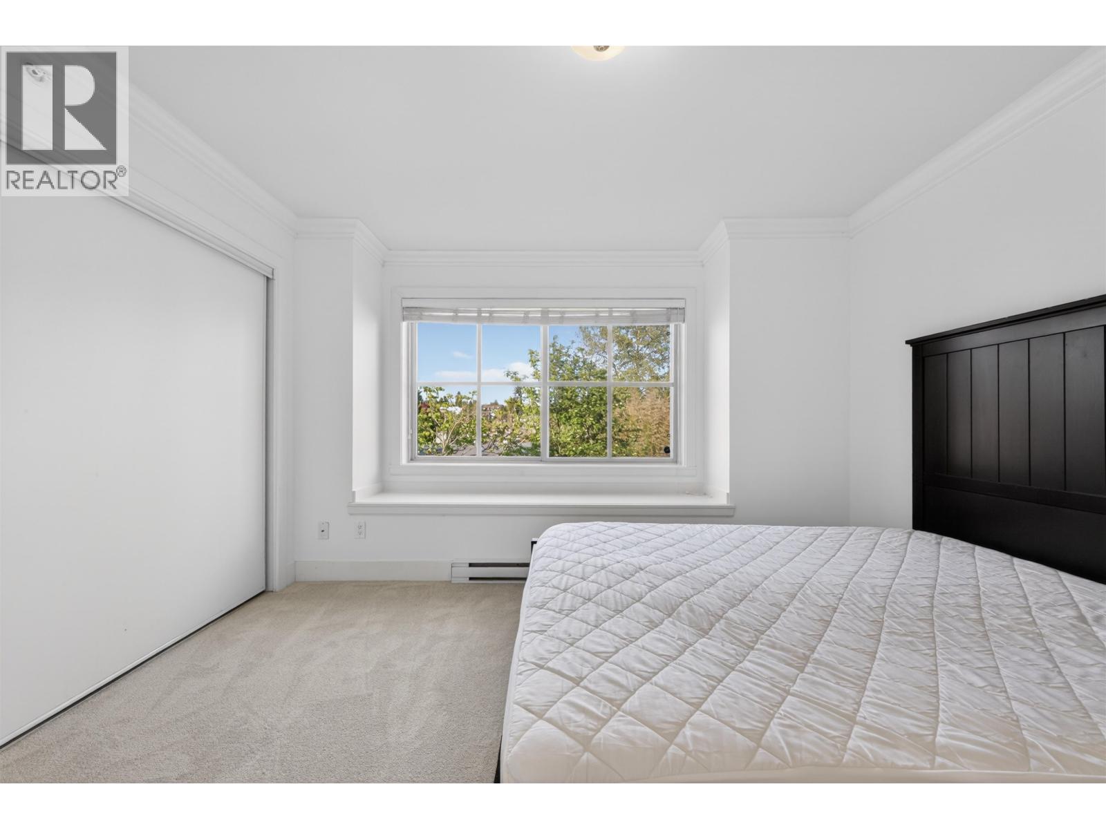 203 7159 Stride Avenue Property Photo 10