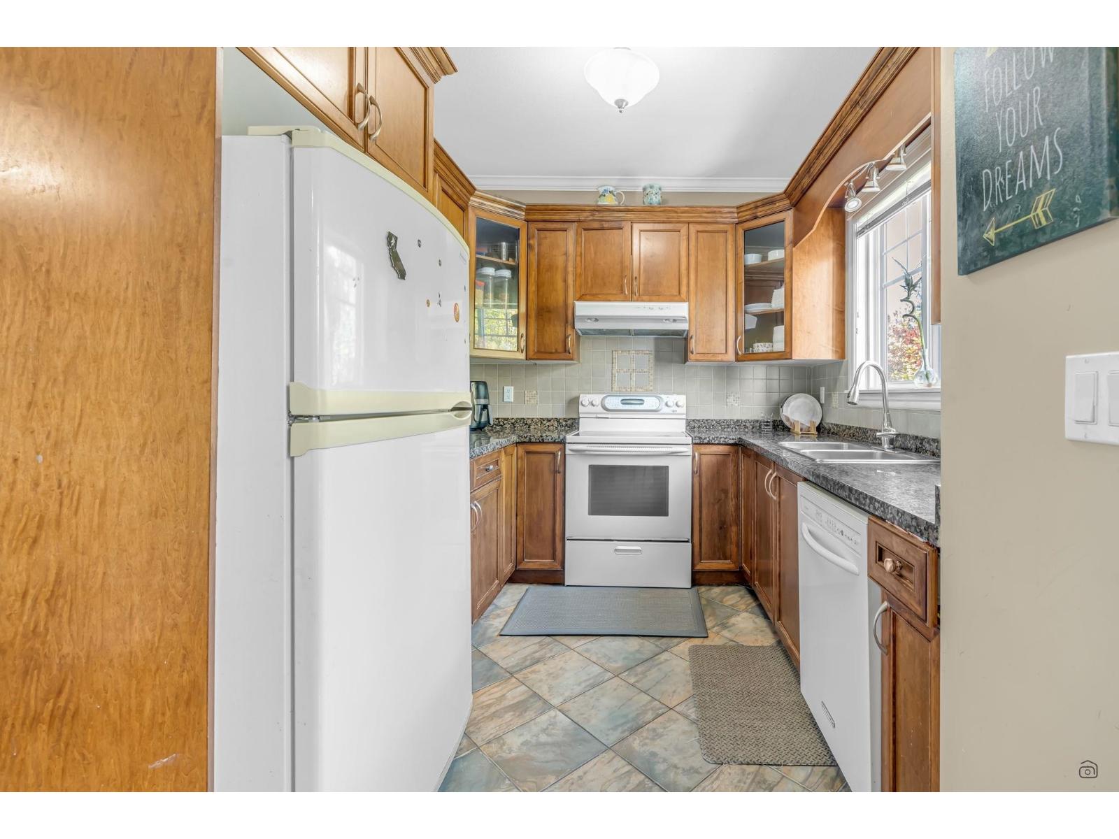6 5988 Old Mclellan Rd Road Property Photo 17