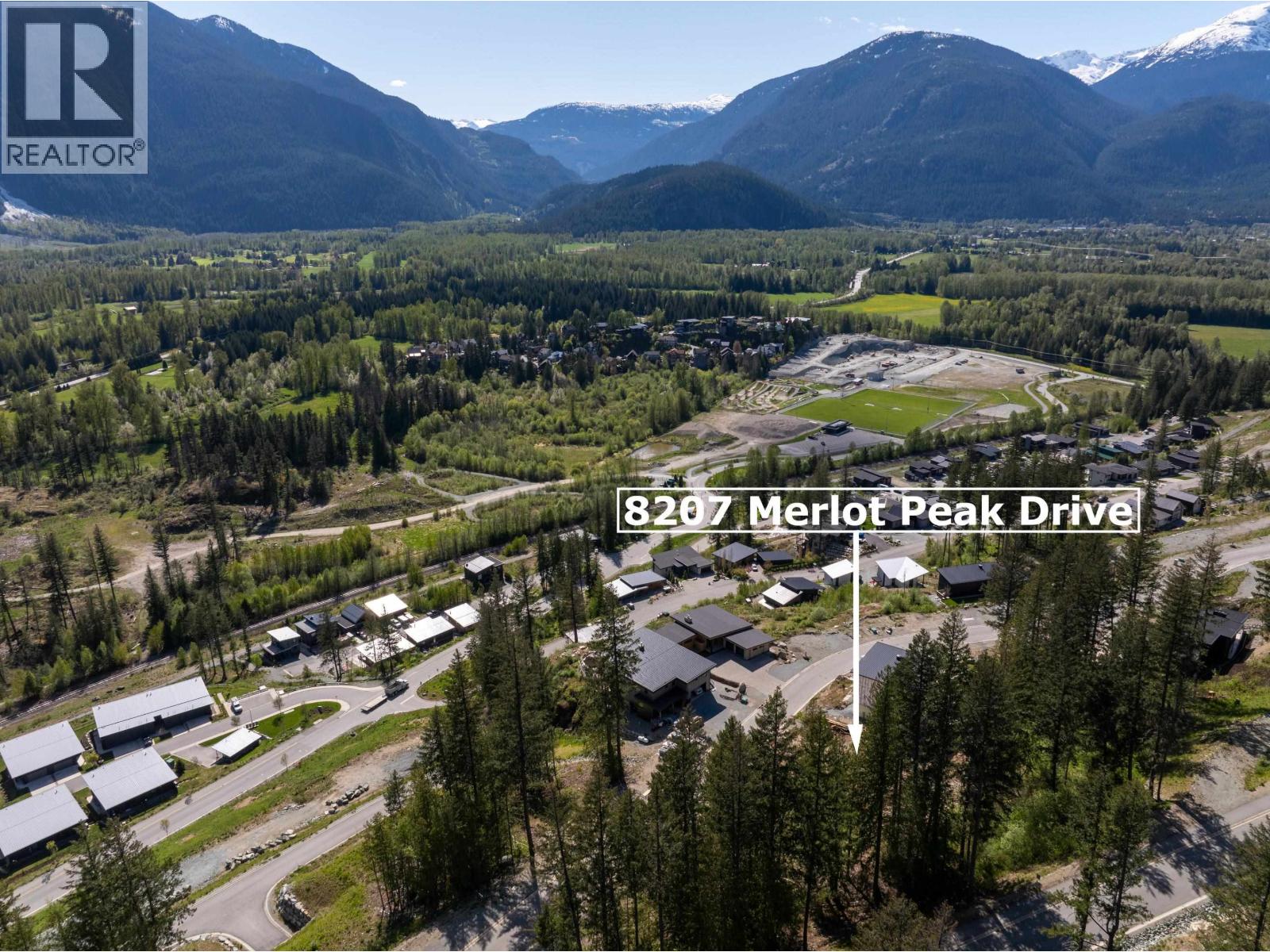 8207 Merlot Peak Drive Property Photo 7