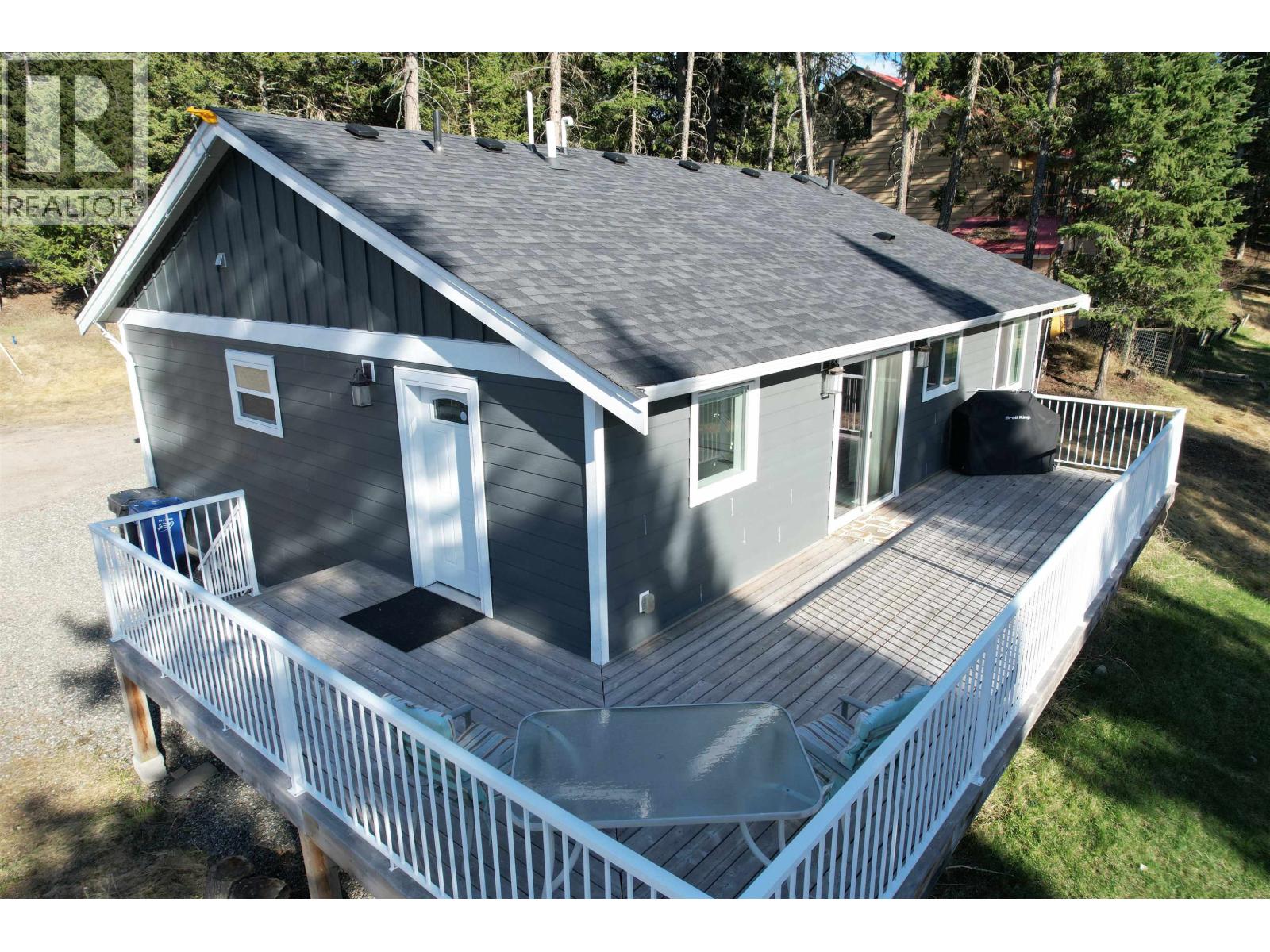 4942 Kyllo Road Property Photo 3