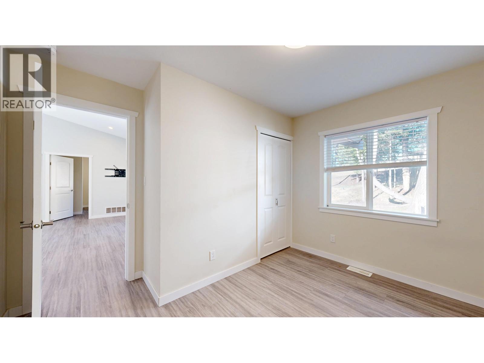 4942 Kyllo Road Property Photo 17