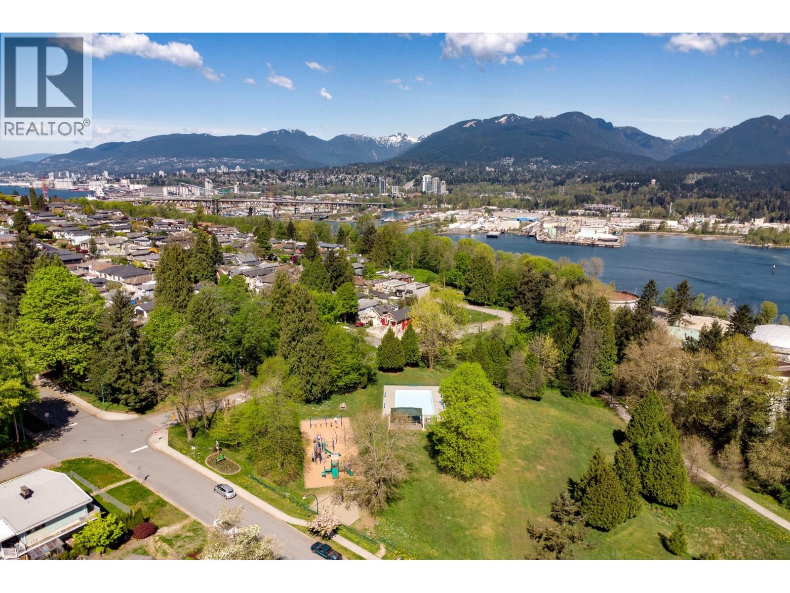 4137 Mcgill Street Property Photo 11