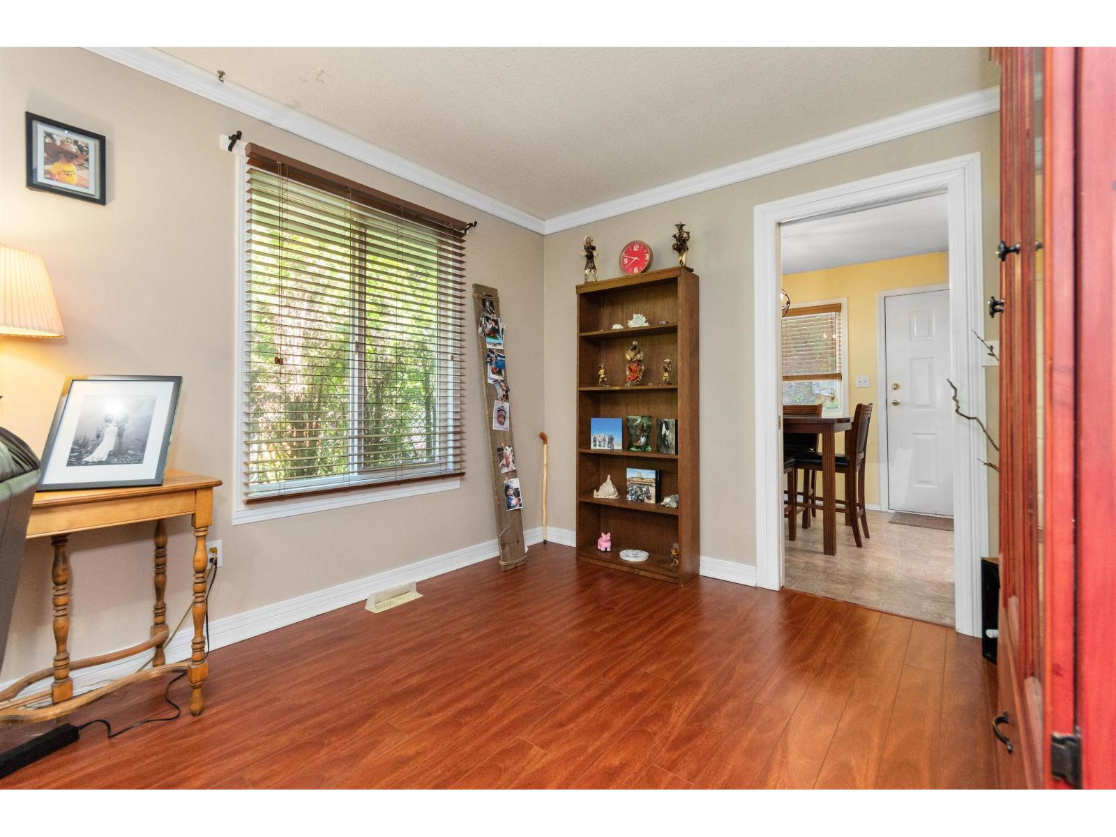 21454 Richmond Drive Property Photo 10