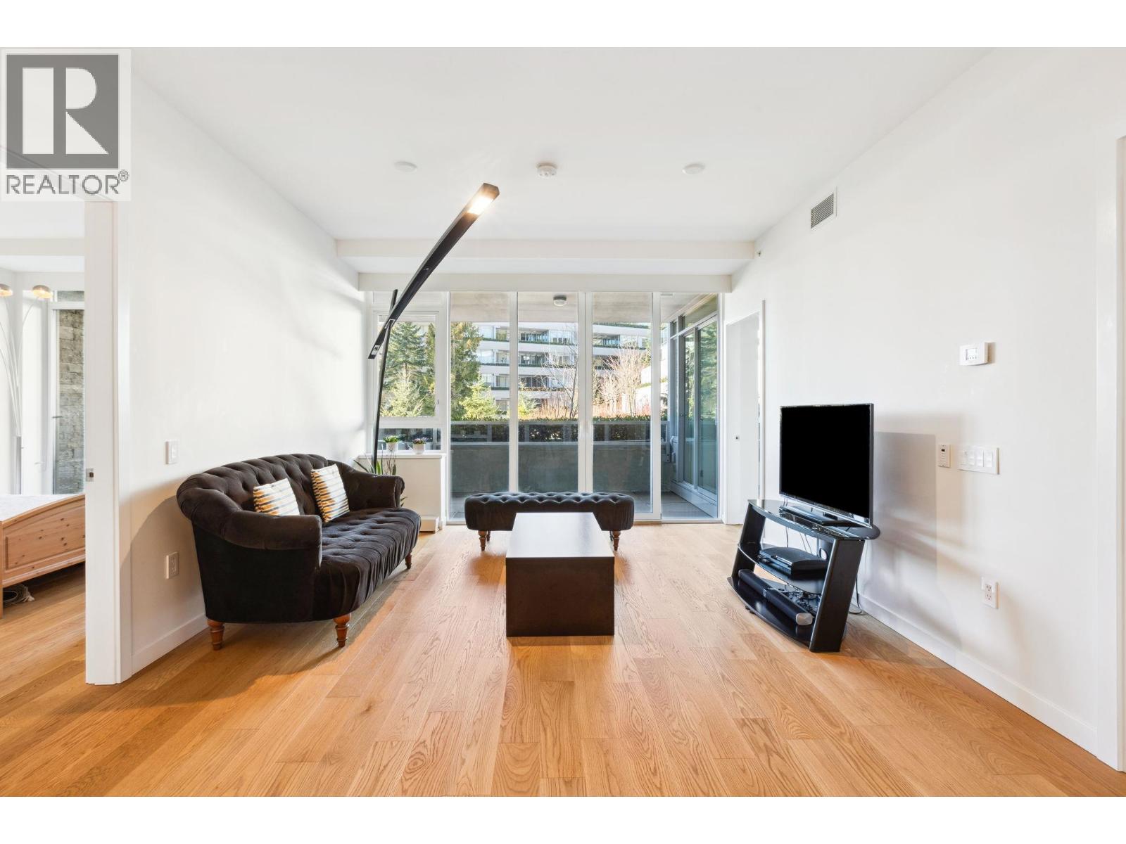 204 788 Arthur Erickson Place Property Photo 2