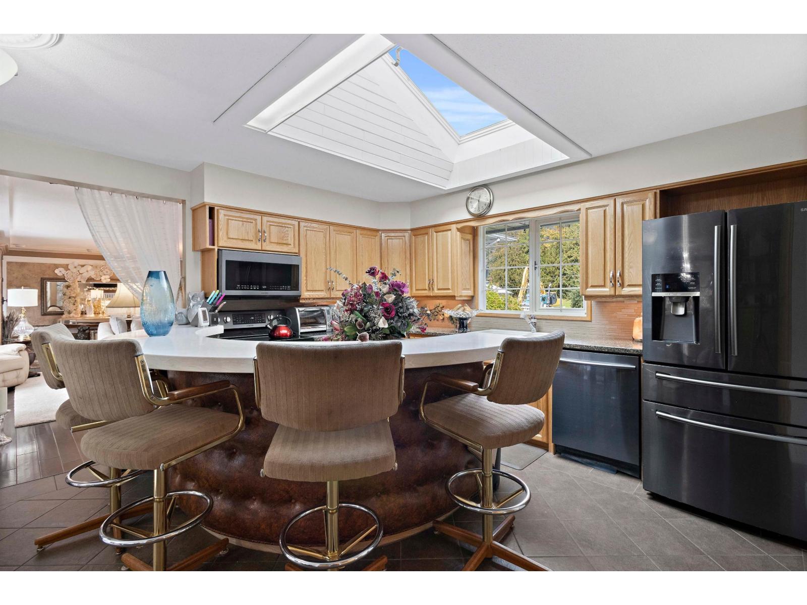 62525 Airport Road Property Photo 7
