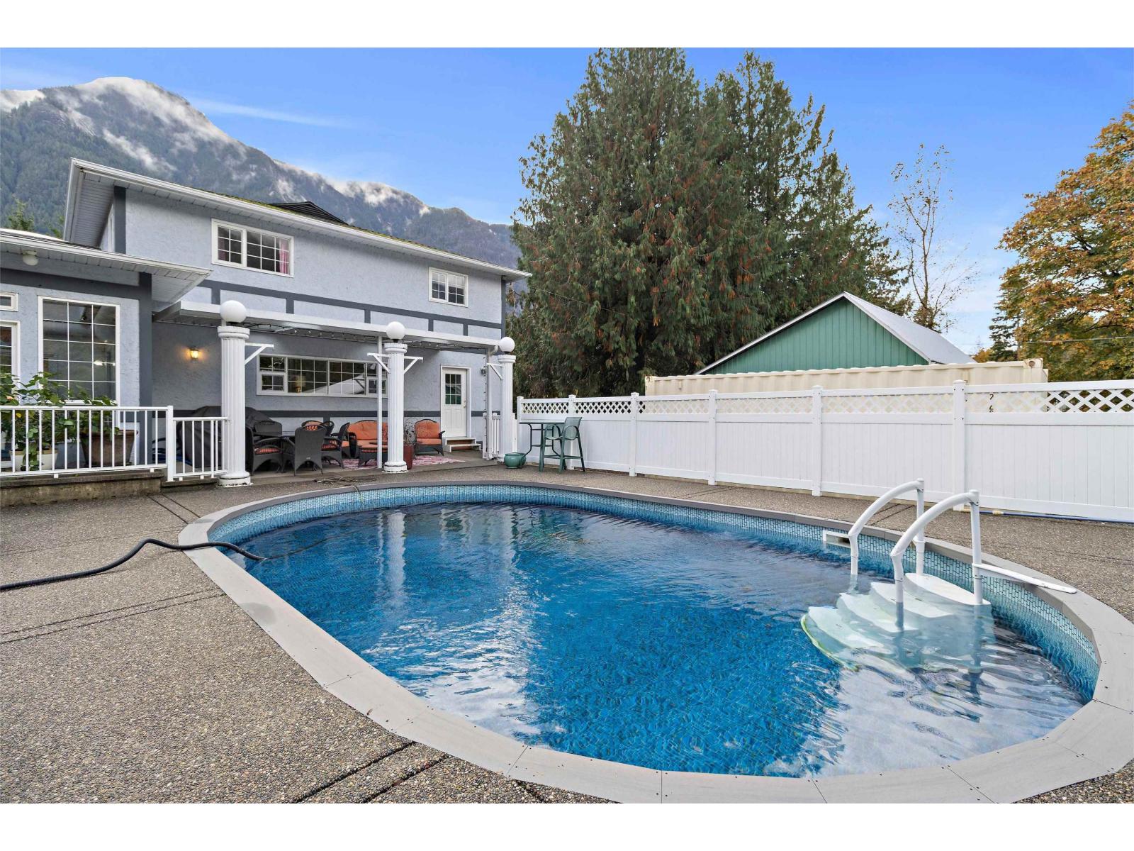 62525 Airport Road Property Photo 19